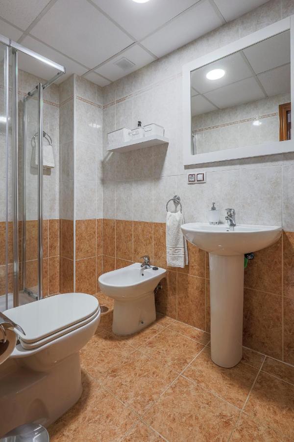 Ruisenor 10 Lägenhet Sevilla Exteriör bild